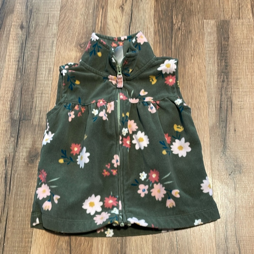 18m fleece vest
